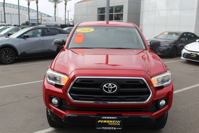 Used 2016 Toyota Tacoma SR5 w/ SR5 Appearance Package (SN) RWD image 6