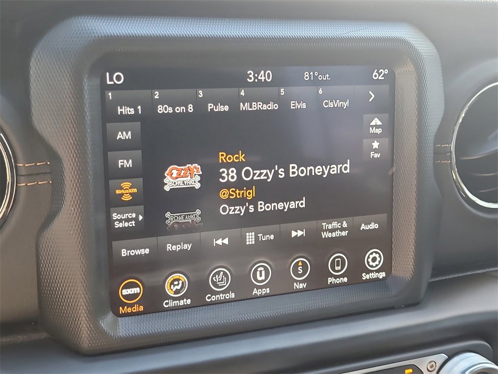 Used 2022 Jeep Wrangler Unlimited Sahara image 19