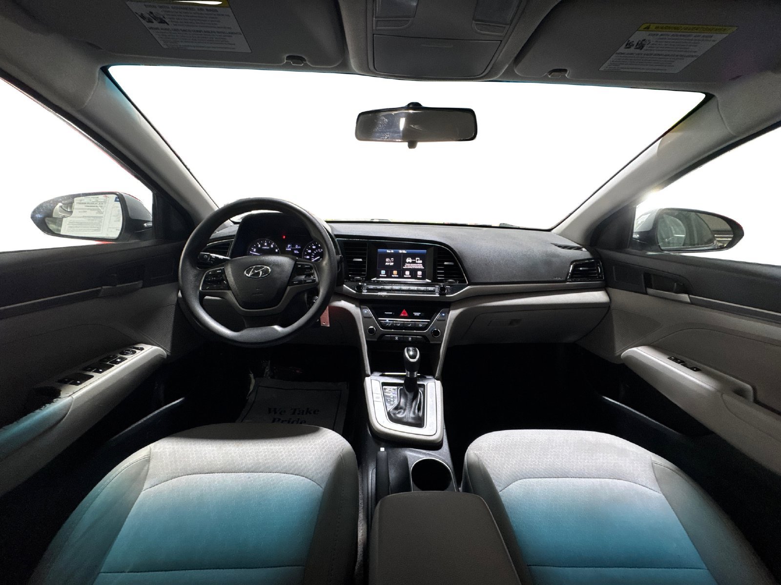 Used 2017 Hyundai Elantra SE FWD image 13