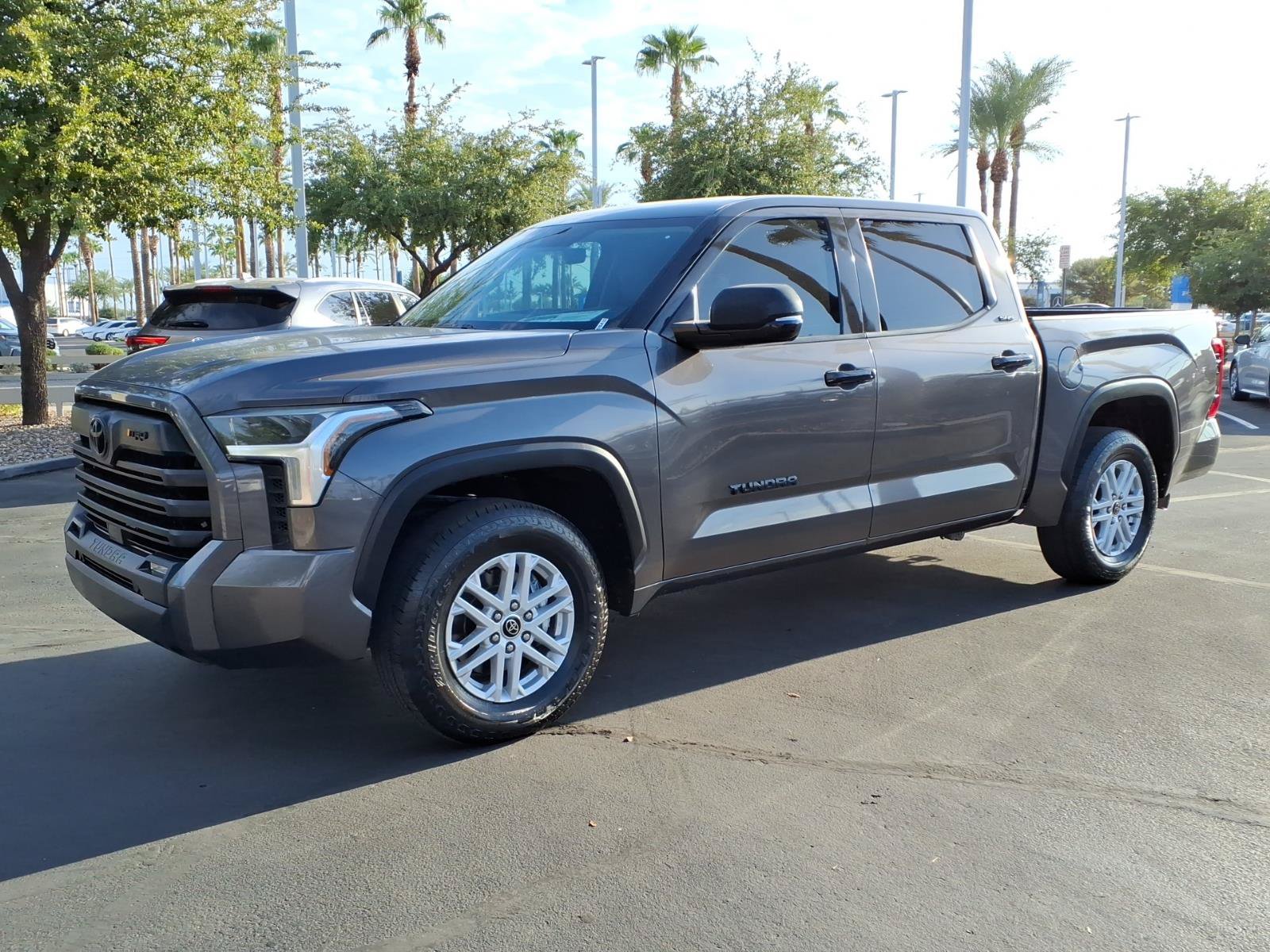 Used 2022 Toyota Tundra SR5 w/ Convenience Package RWD image 8