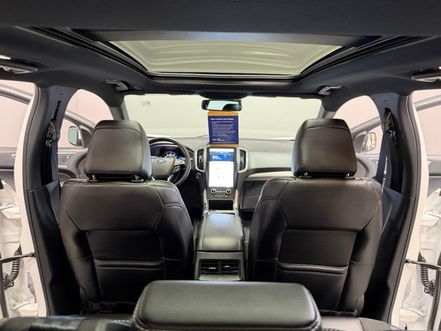 Used 2022 Ford Edge ST w/ Equipment Group 401A AWD/4WD image 32