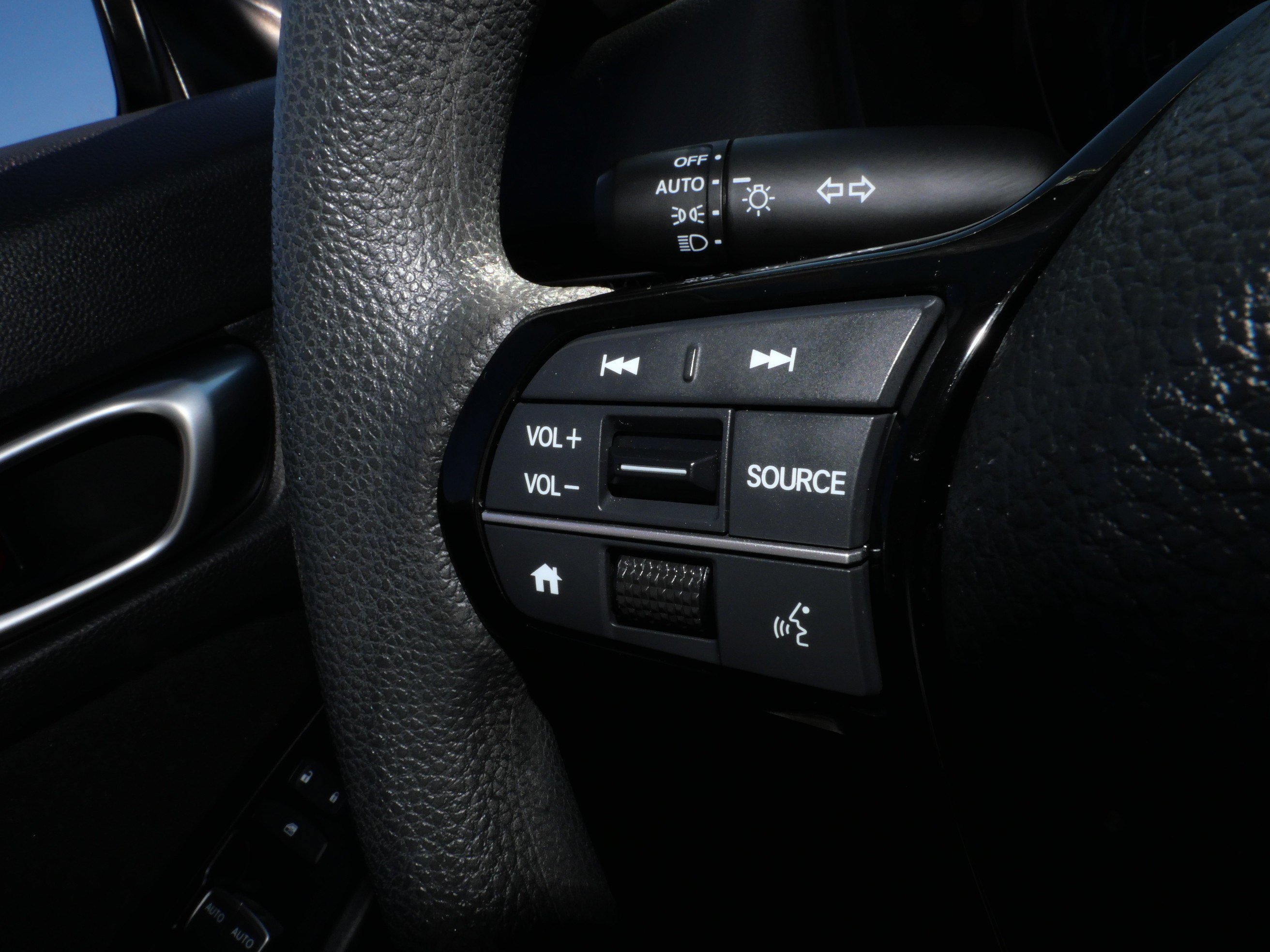 Used 2024 Honda Civic LX image 27