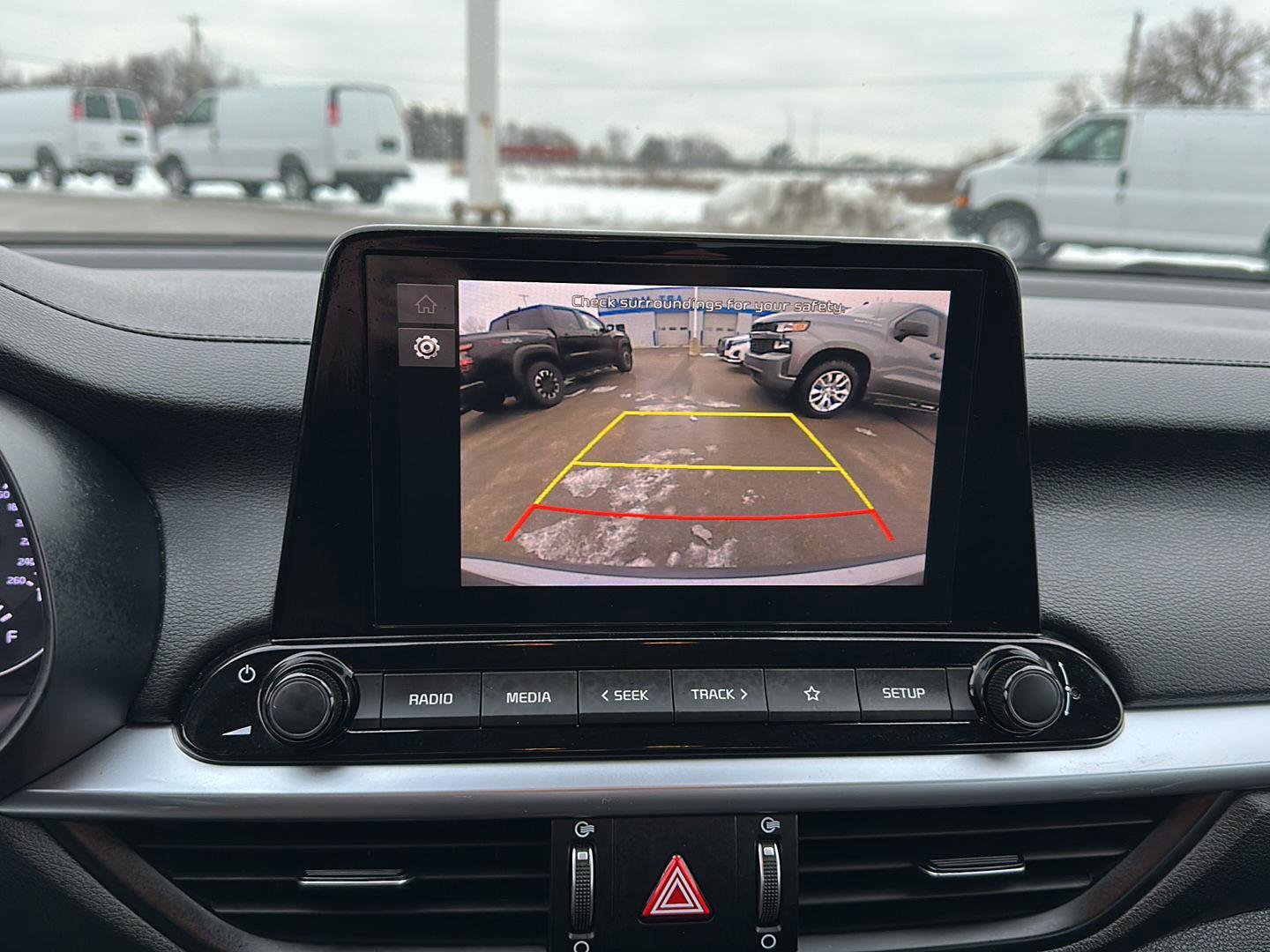 Used 2023 Kia Forte LXS image 29