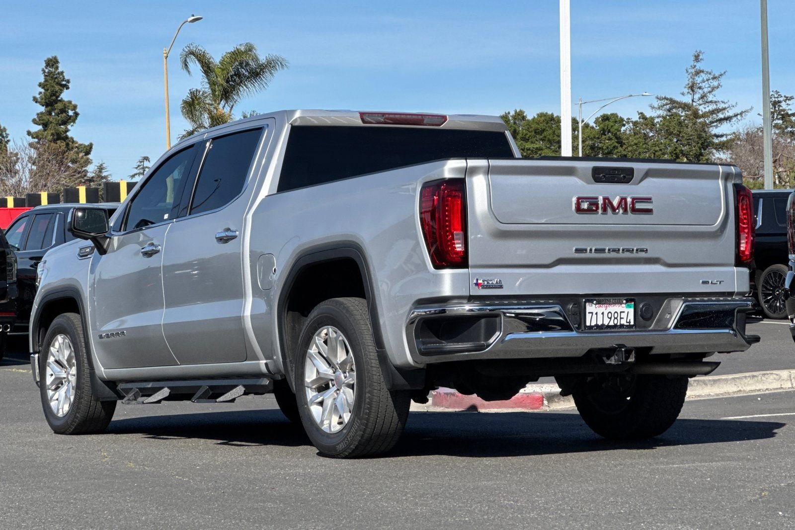 Used 2021 GMC Sierra 1500 SLT image 7
