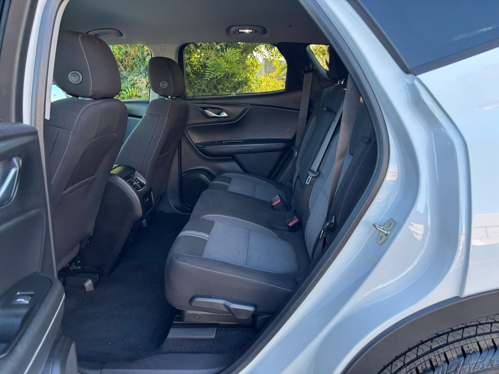 Used 2026 Chevrolet Blazer LT FWD image 27