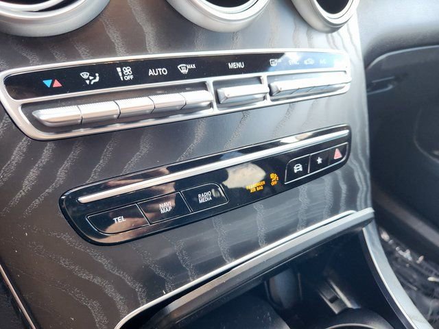 Used 2022 Mercedes-Benz GLC 300 4MATIC image 15