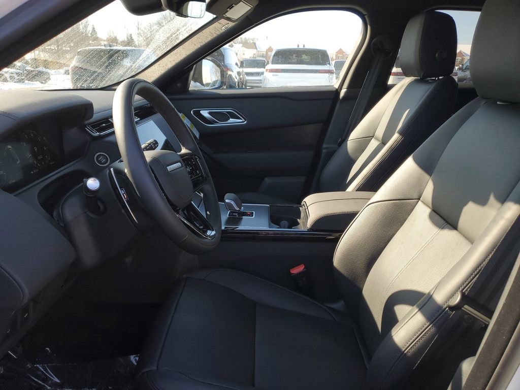 New 2026 Land Rover Range Rover Velar Dynamic SE image 5