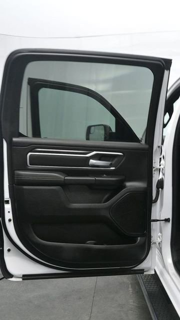 Used 2023 RAM 1500 Big Horn AWD/4WD image 15