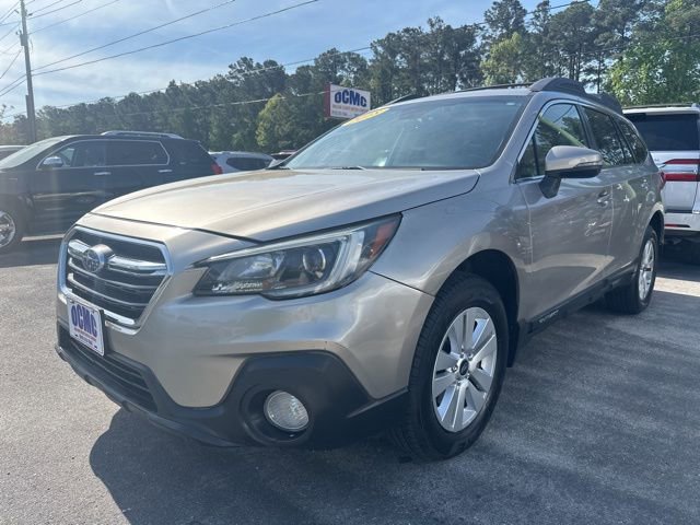 Used 2018 Subaru Outback 2.5i Premium image 3