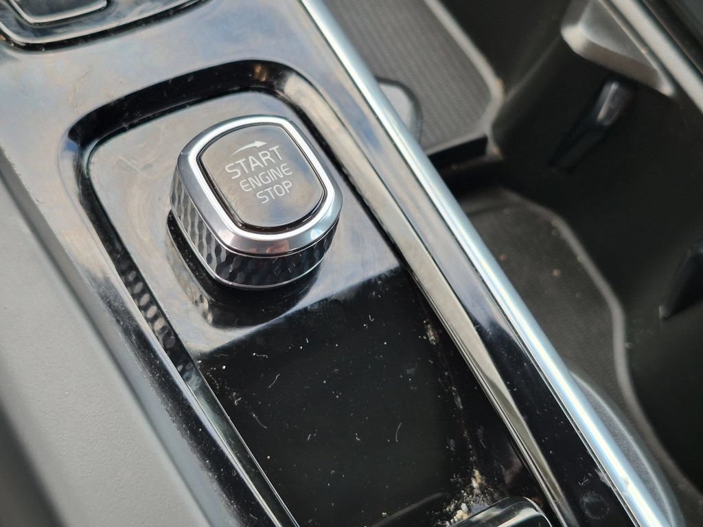 Used 2024 Volvo S60 B5 Plus w/ Climate Package FWD image 19