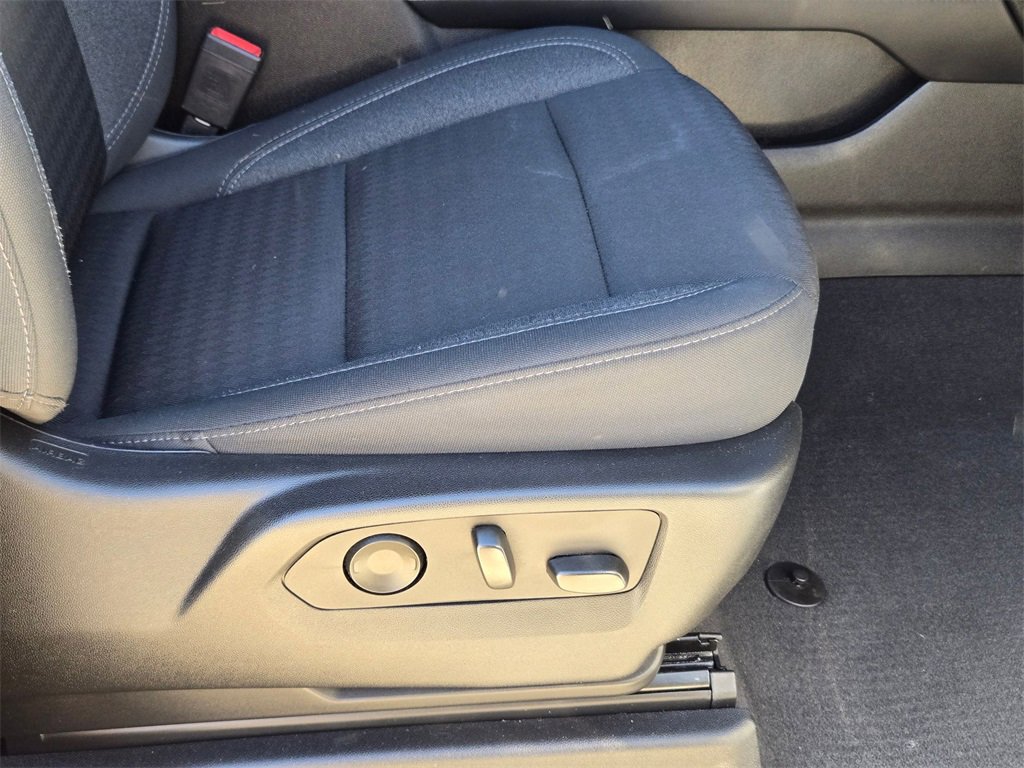 Used 2023 Chevrolet Suburban LS image 27