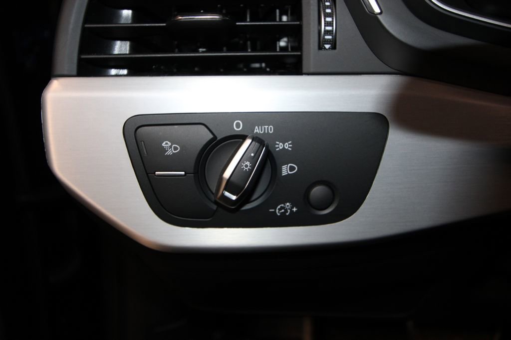 Used 2024 Audi A5 2.0T Premium Plus w/ Premium Plus image 11