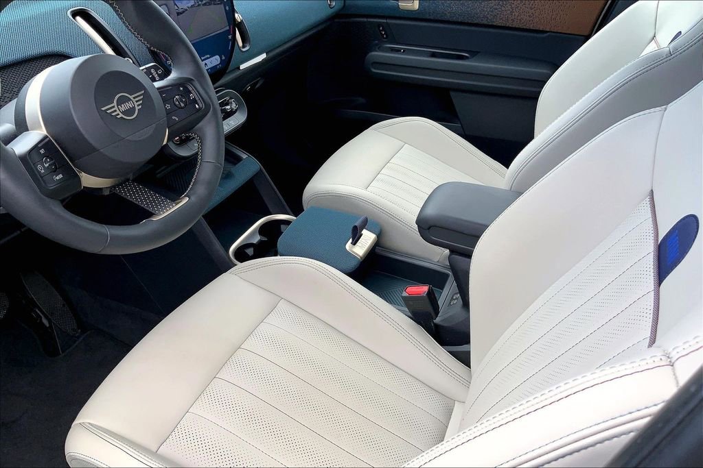 Certified 2025 MINI Cooper Countryman S image 19