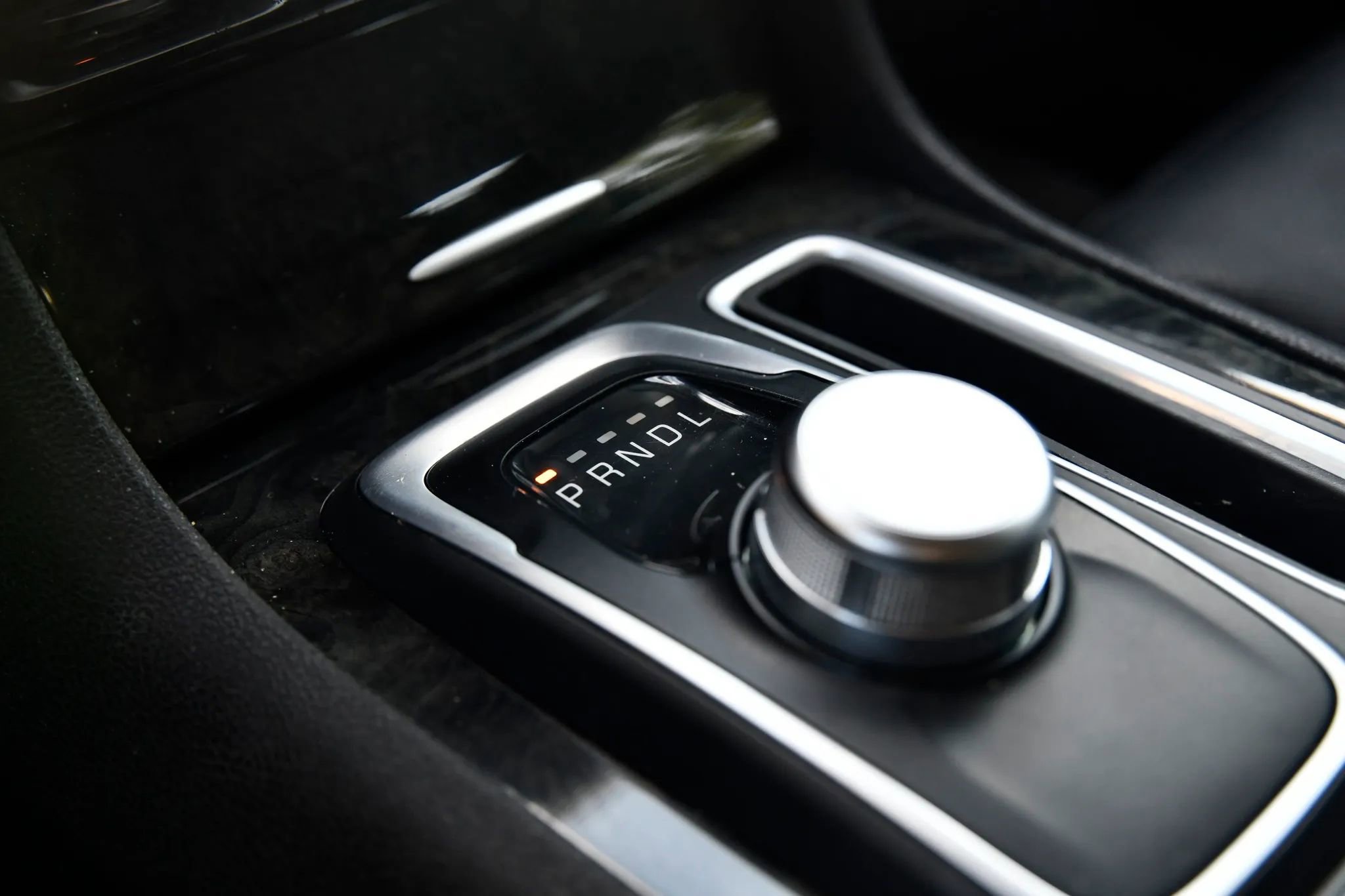 Used 2019 Chrysler 300 Limited RWD image 18