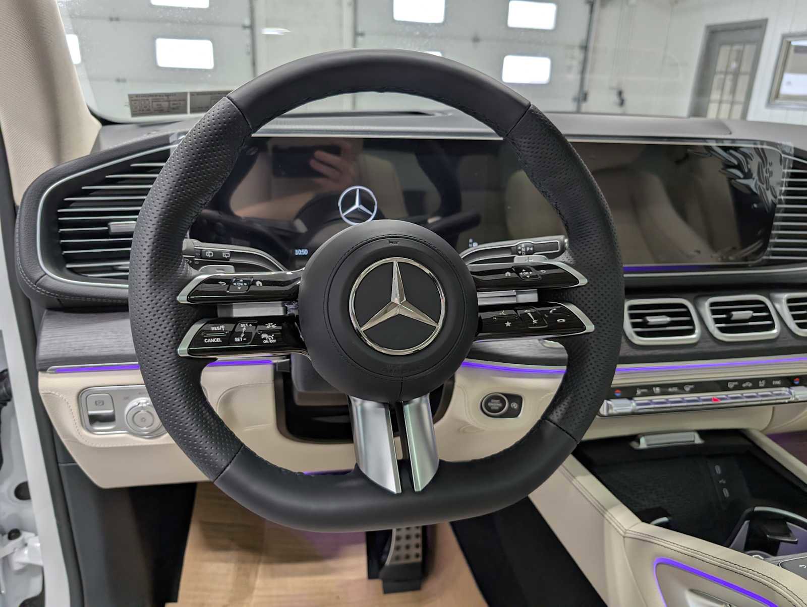 New 2026 Mercedes-Benz GLS 450 4MATIC image 34