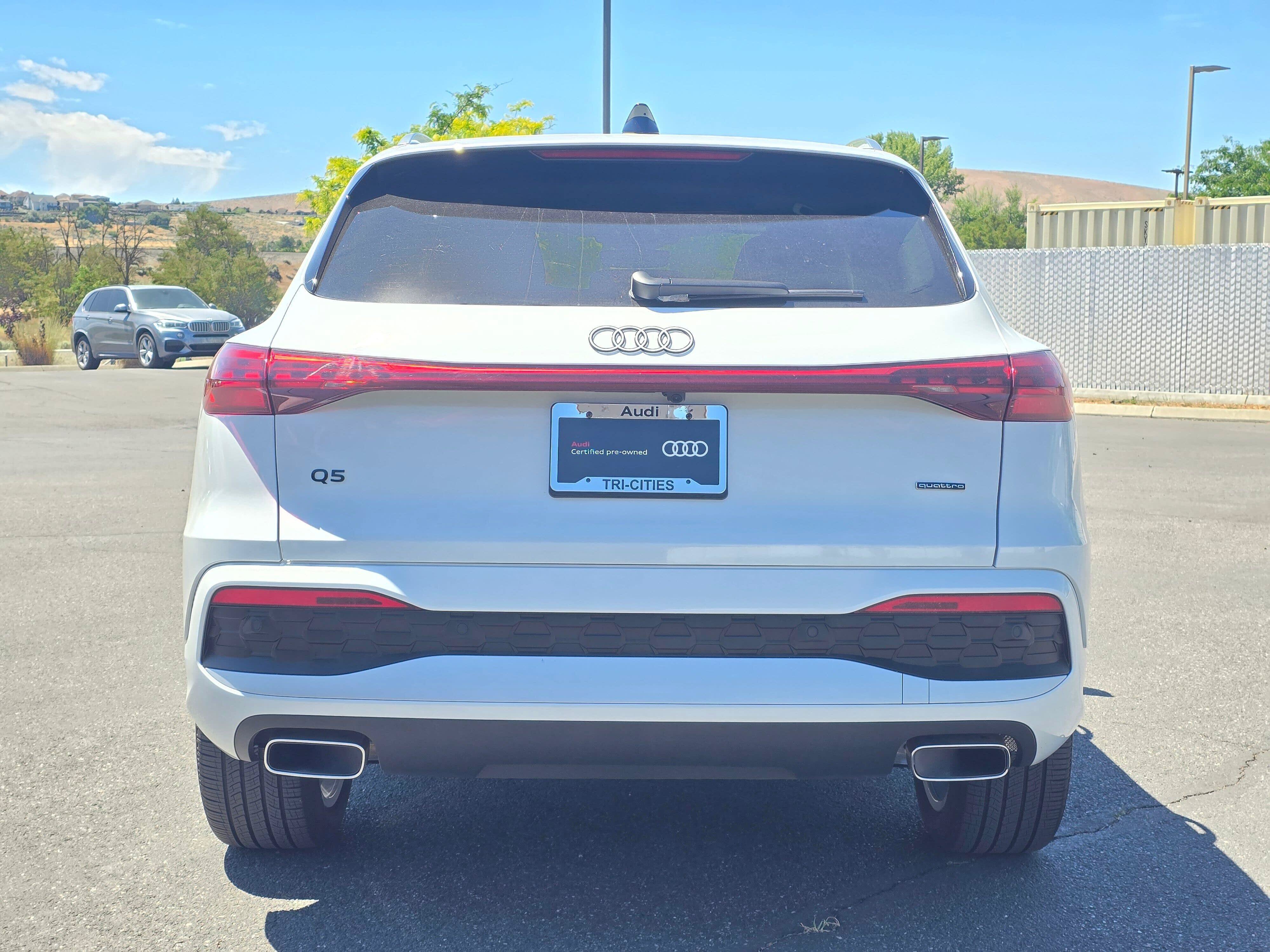 Certified 2025 Audi Q5 Premium Plus w/ Premium Plus AWD/4WD image 5