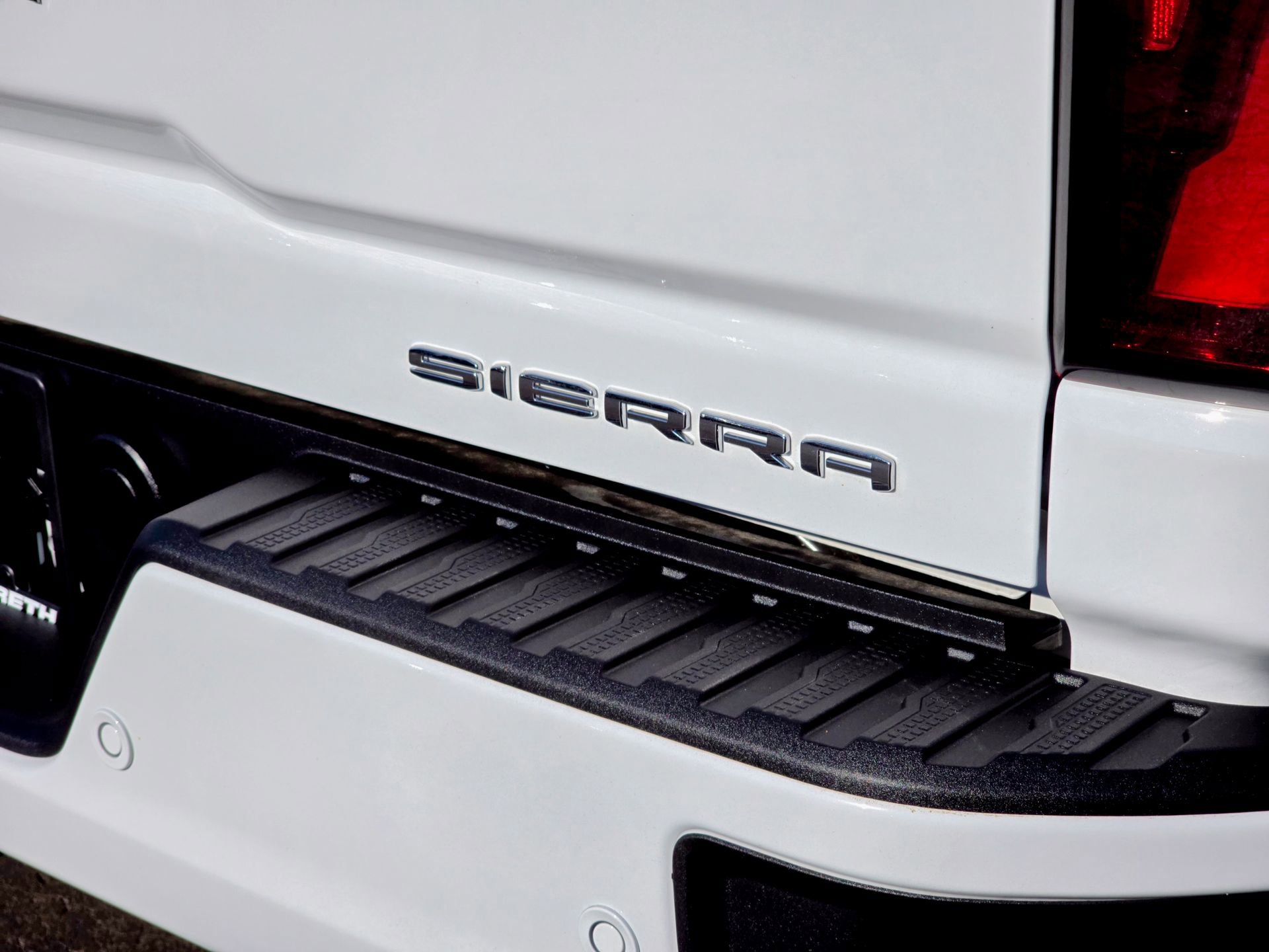 Used 2025 GMC Sierra 3500 Denali w/ Denali Reserve Package AWD/4WD image 19