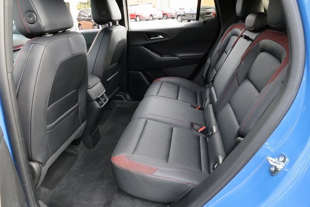 Used 2025 Chevrolet Equinox RS w/ Safety and Technology Package image 18