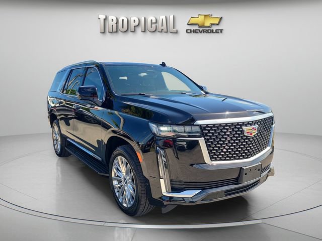 Used 2023 Cadillac Escalade Premium Luxury AWD/4WD image 4