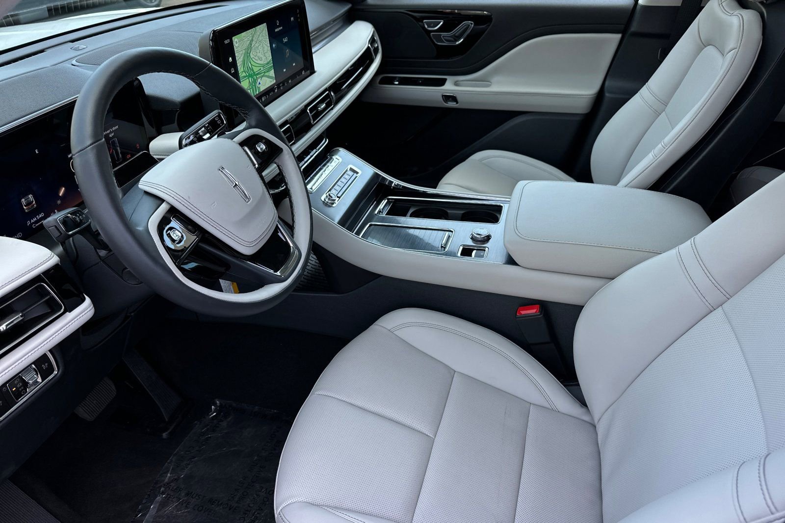 New 2026 Lincoln Aviator 2WD image 9
