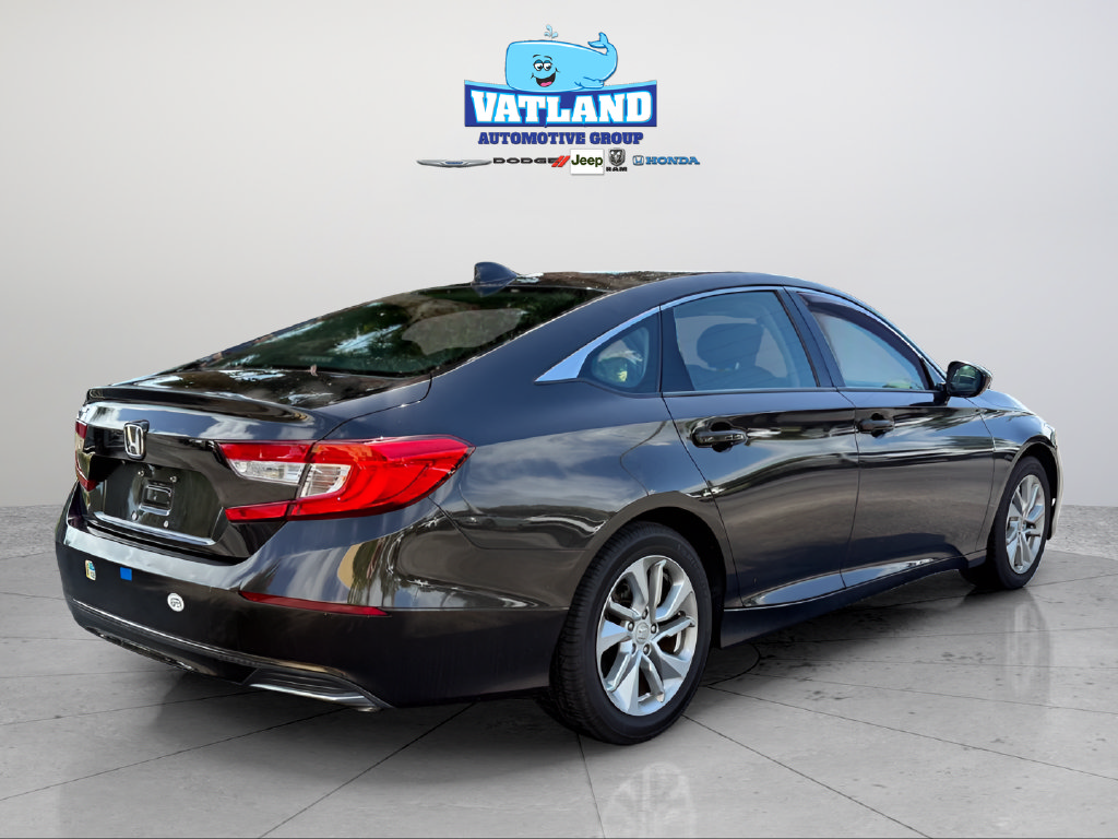 Used 2018 Honda Accord LX image 5
