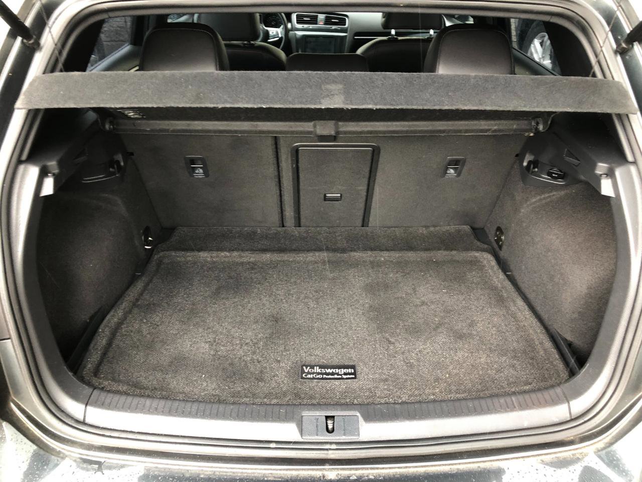 Used 2015 Volkswagen GTI SE FWD image 34