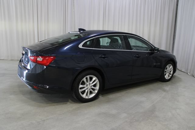 Used 2016 Chevrolet Malibu LT FWD image 28