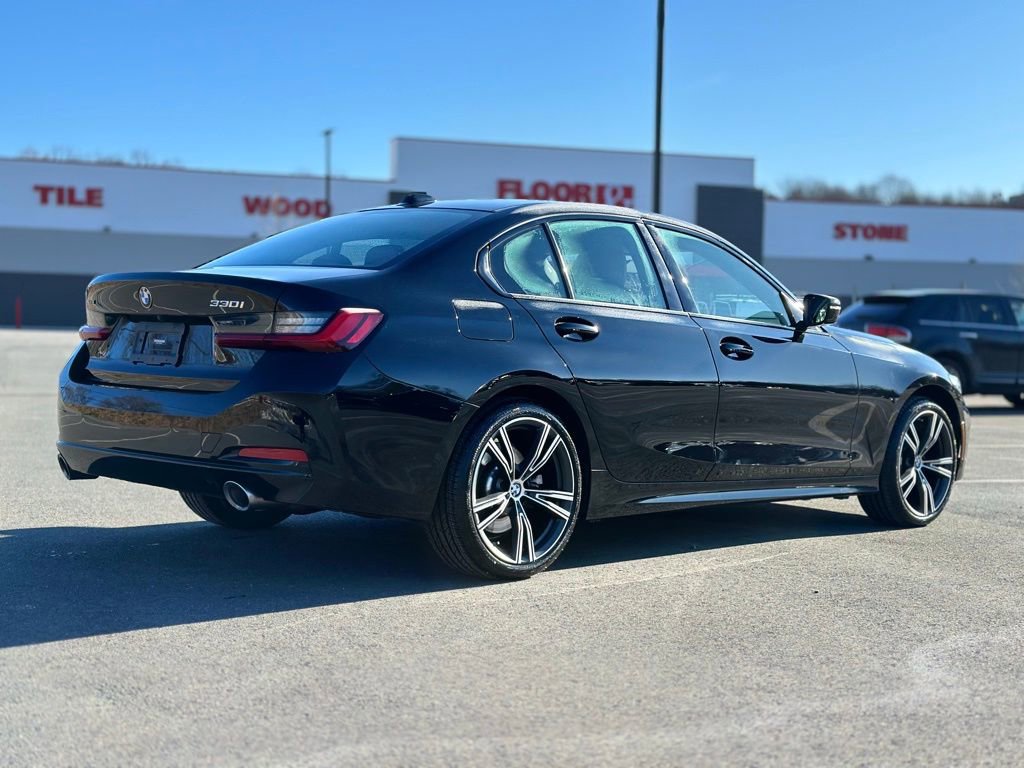 Certified 2023 BMW 330i xDrive 330i xDrive w/ Premium Package image 6