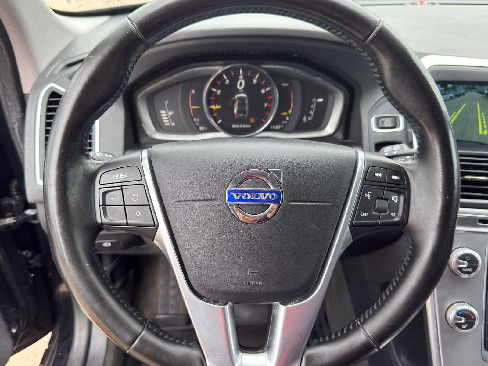 Used 2017 Volvo XC60 T5 Dynamic w/ Preferred Option Package AWD/4WD image 15