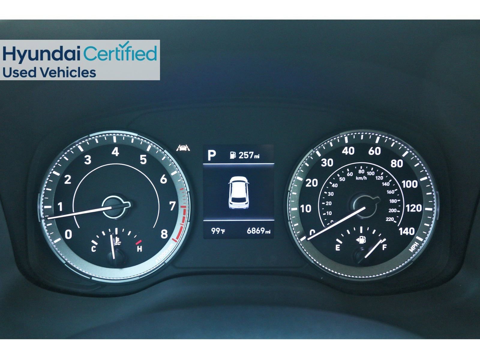 Certified 2022 Hyundai Venue Limited w/ Cargo Package FWD image 17