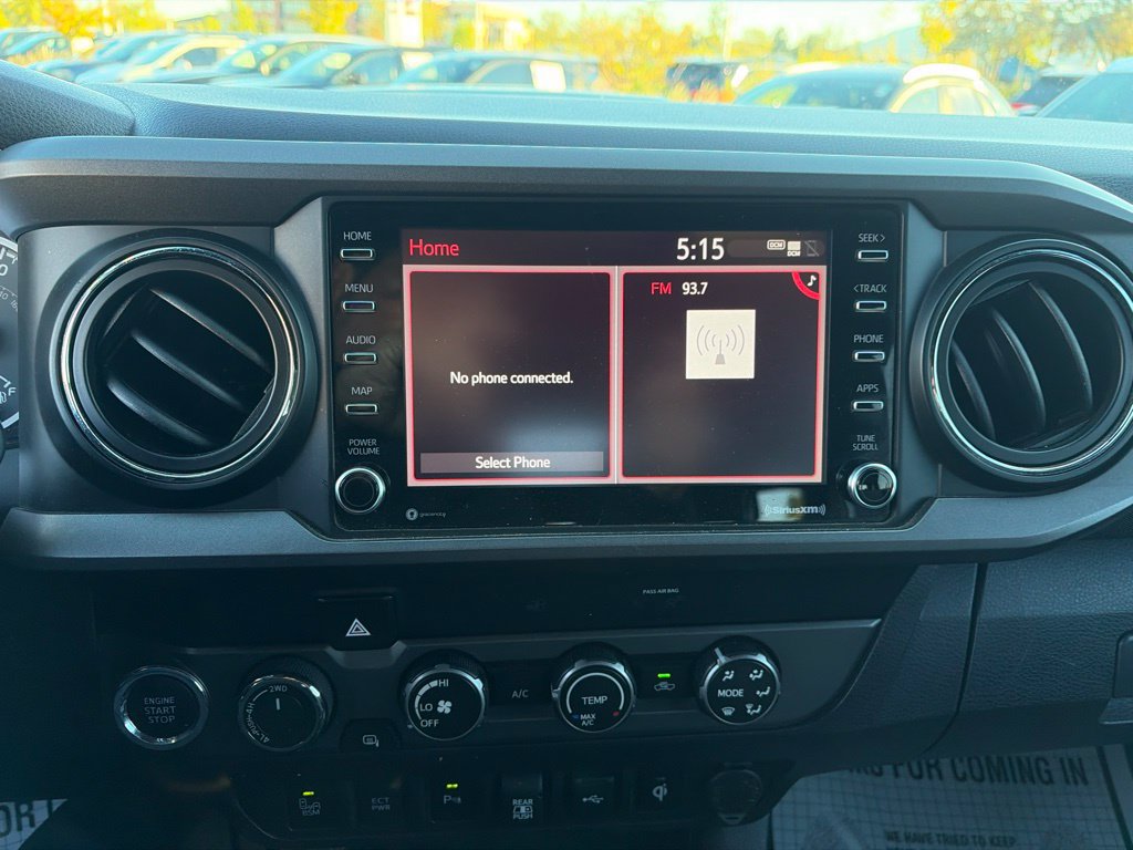 Used 2020 Toyota Tacoma TRD Sport w/ Technology Package AWD/4WD image 27