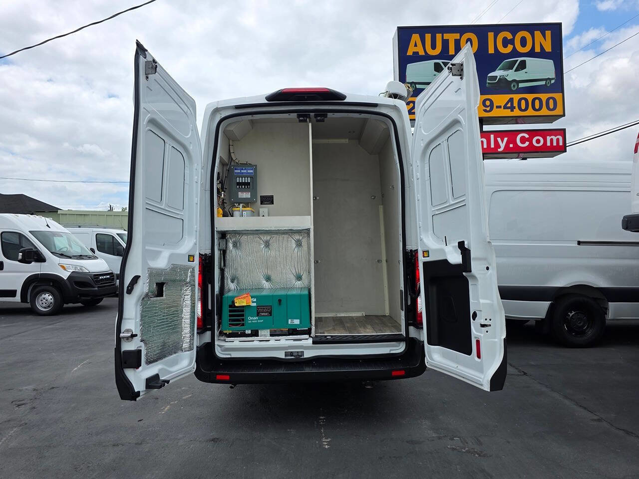Used 2020 Ford Transit 350 148 High Roof Extended RWD image 24