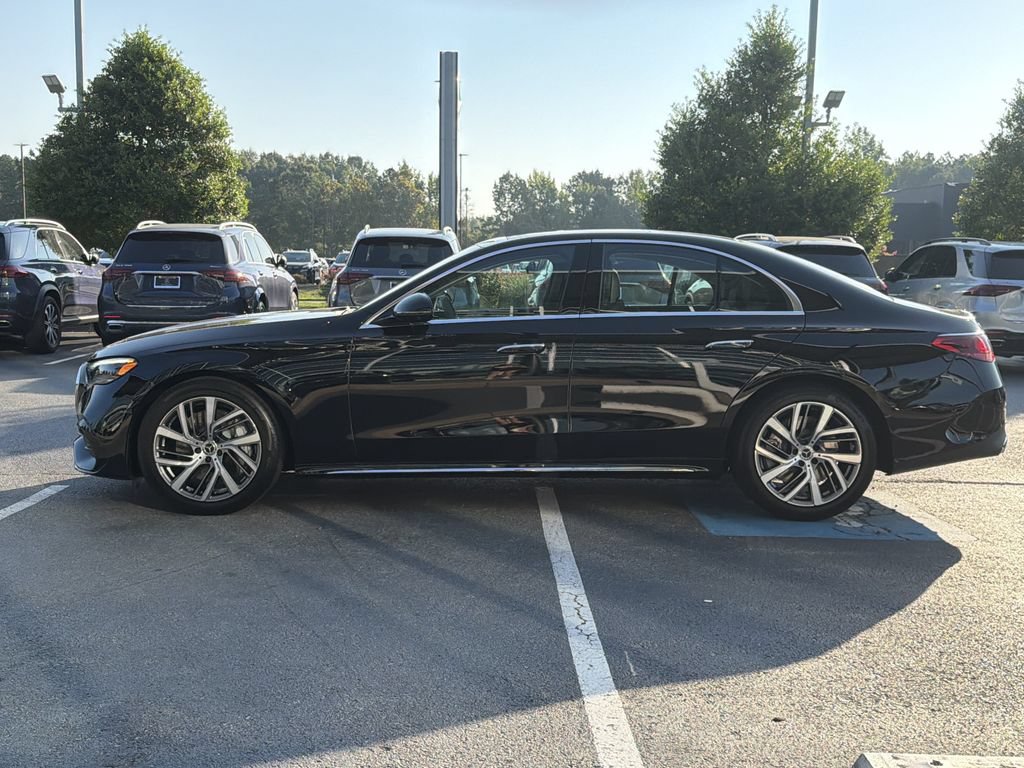 New 2027 Mercedes-Benz E 450 4MATIC Sedan image 6