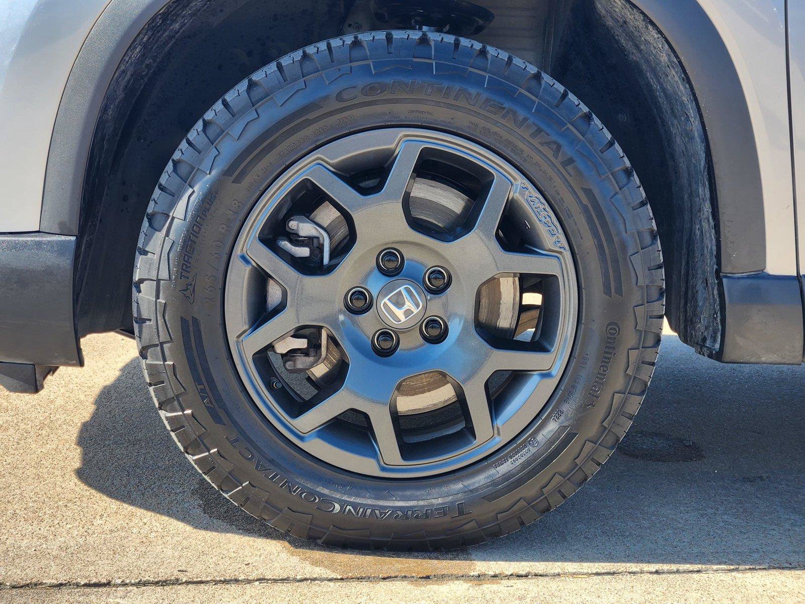 Used 2025 Honda Pilot TrailSport image 8