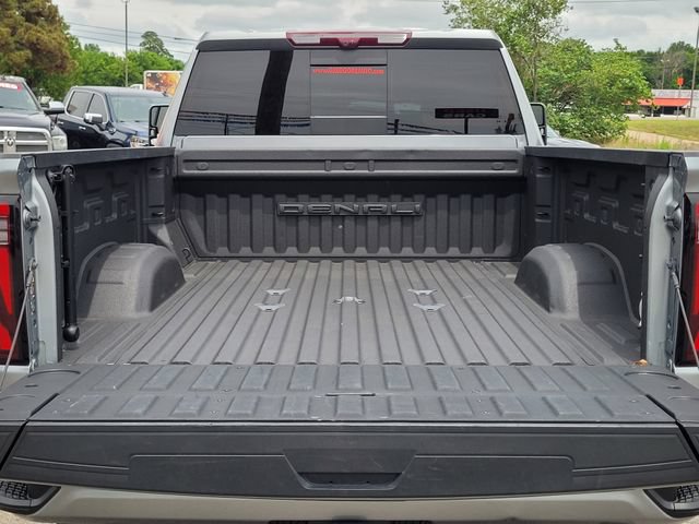 Used 2024 GMC Sierra 2500 Denali Ultimate w/ Max Trailering Package AWD/4WD image 10