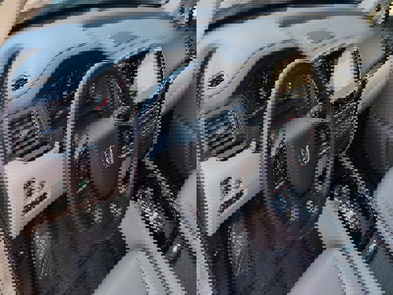 Used 2020 Honda Pilot Touring image 10