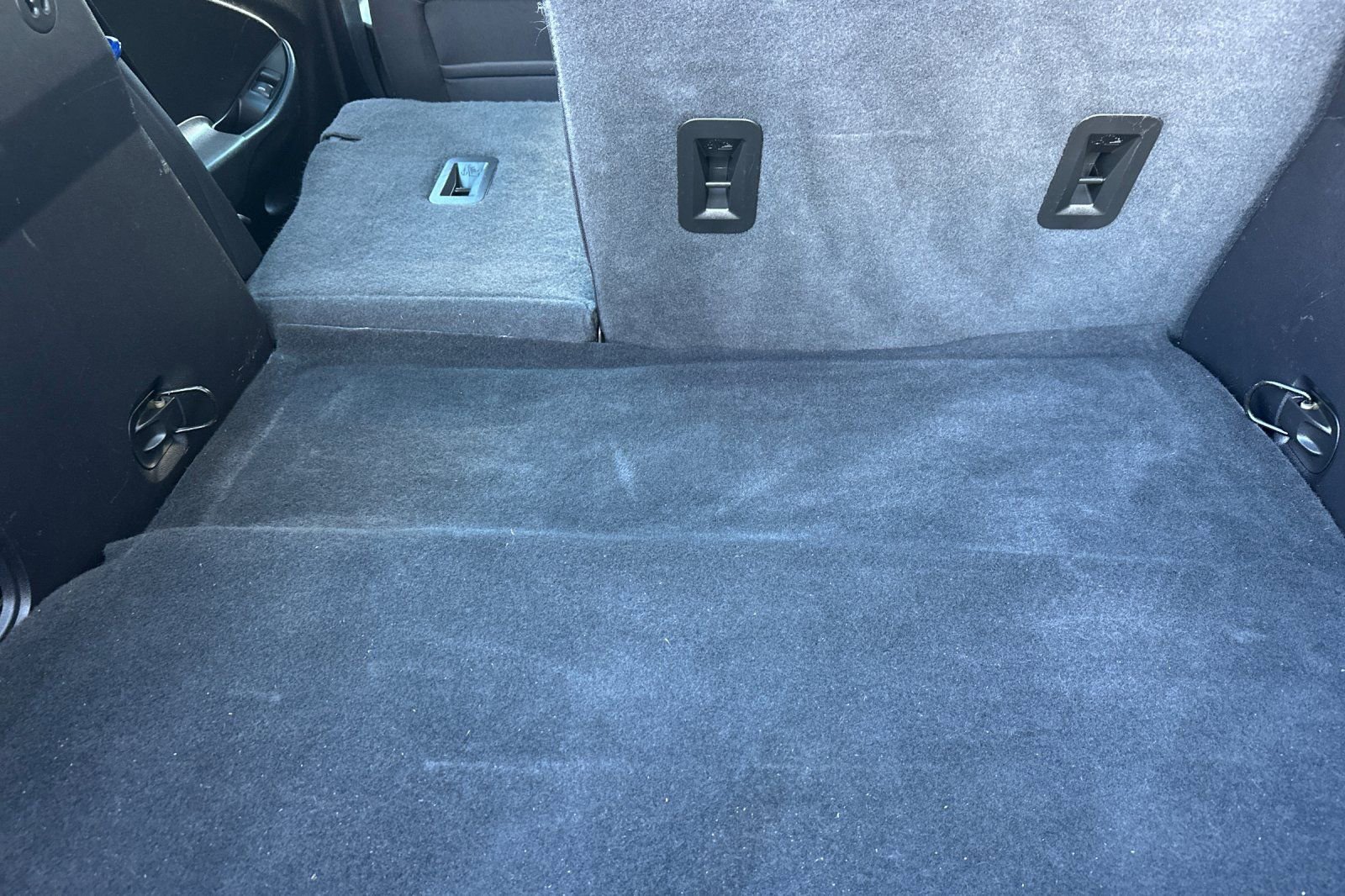 Used 2018 Chevrolet Volt LT w/ Comfort Package image 16