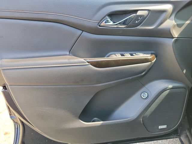 Certified 2020 GMC Acadia AT4 w/ Driver Alert Package II AWD/4WD image 10
