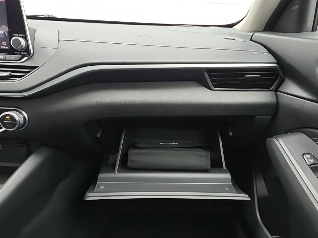 Used 2019 Nissan Altima 2.5 SV image 37