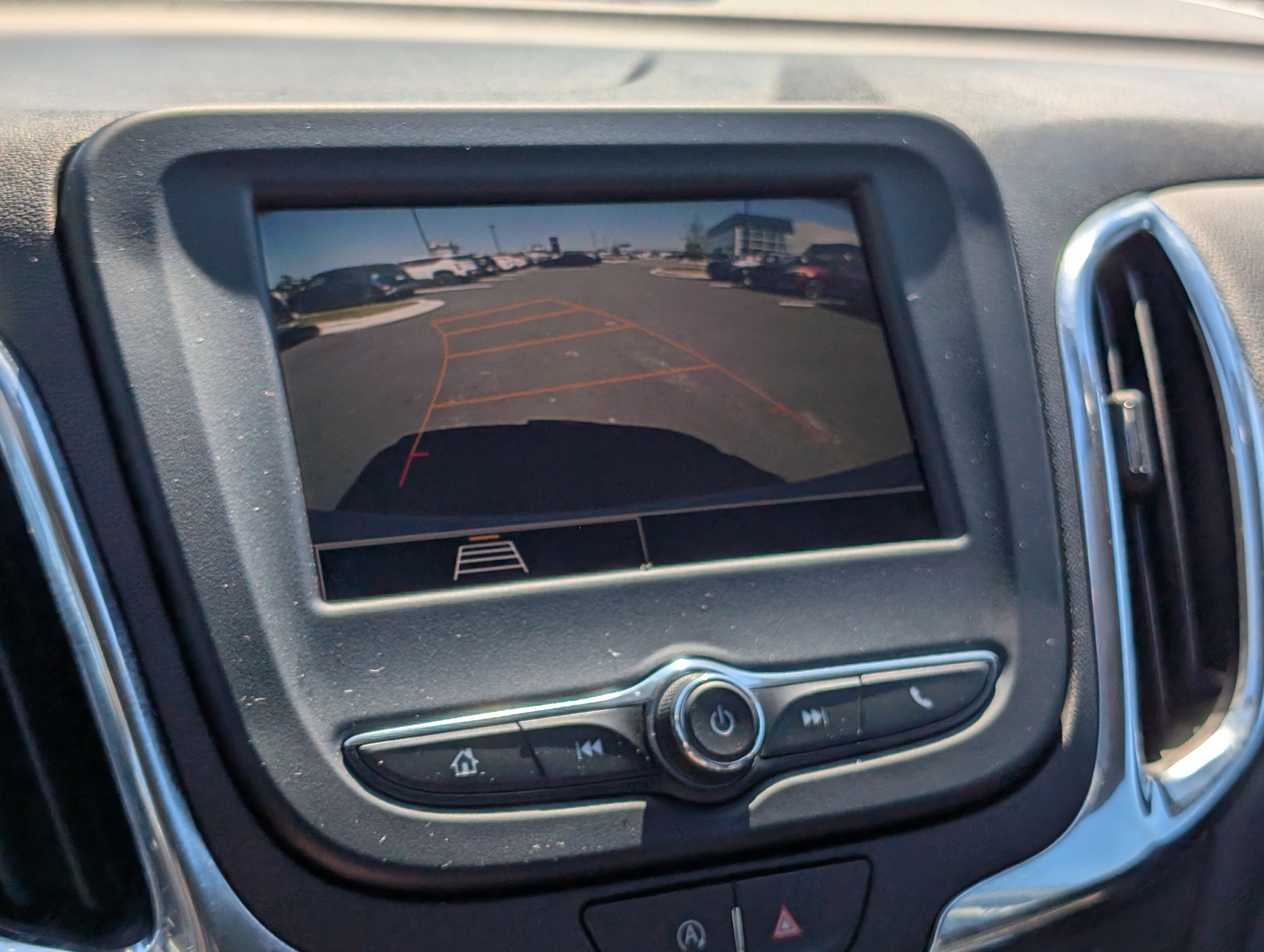 Used 2024 Chevrolet Equinox LT AWD/4WD image 22