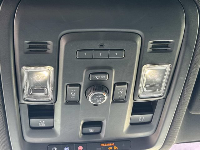 Used 2021 Chevrolet Tahoe LT w/ LT Signature Package RWD image 51