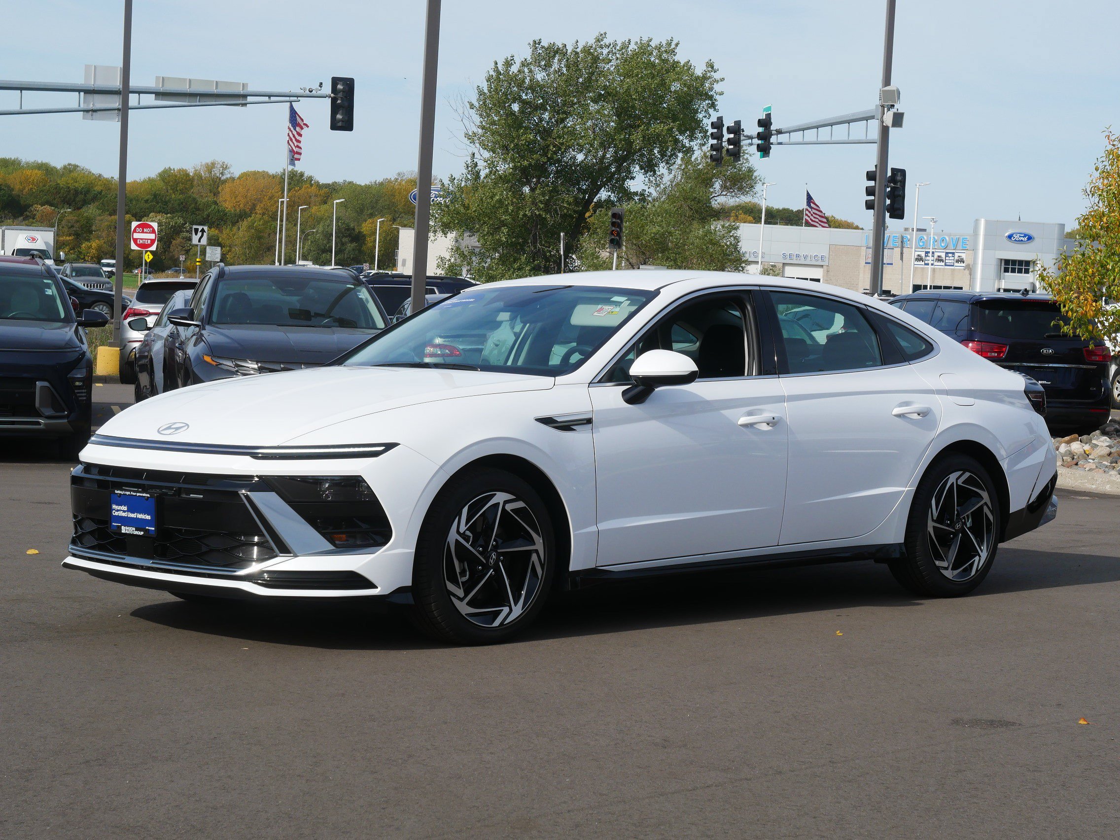 Certified 2026 Hyundai Sonata SEL AWD/4WD image 2