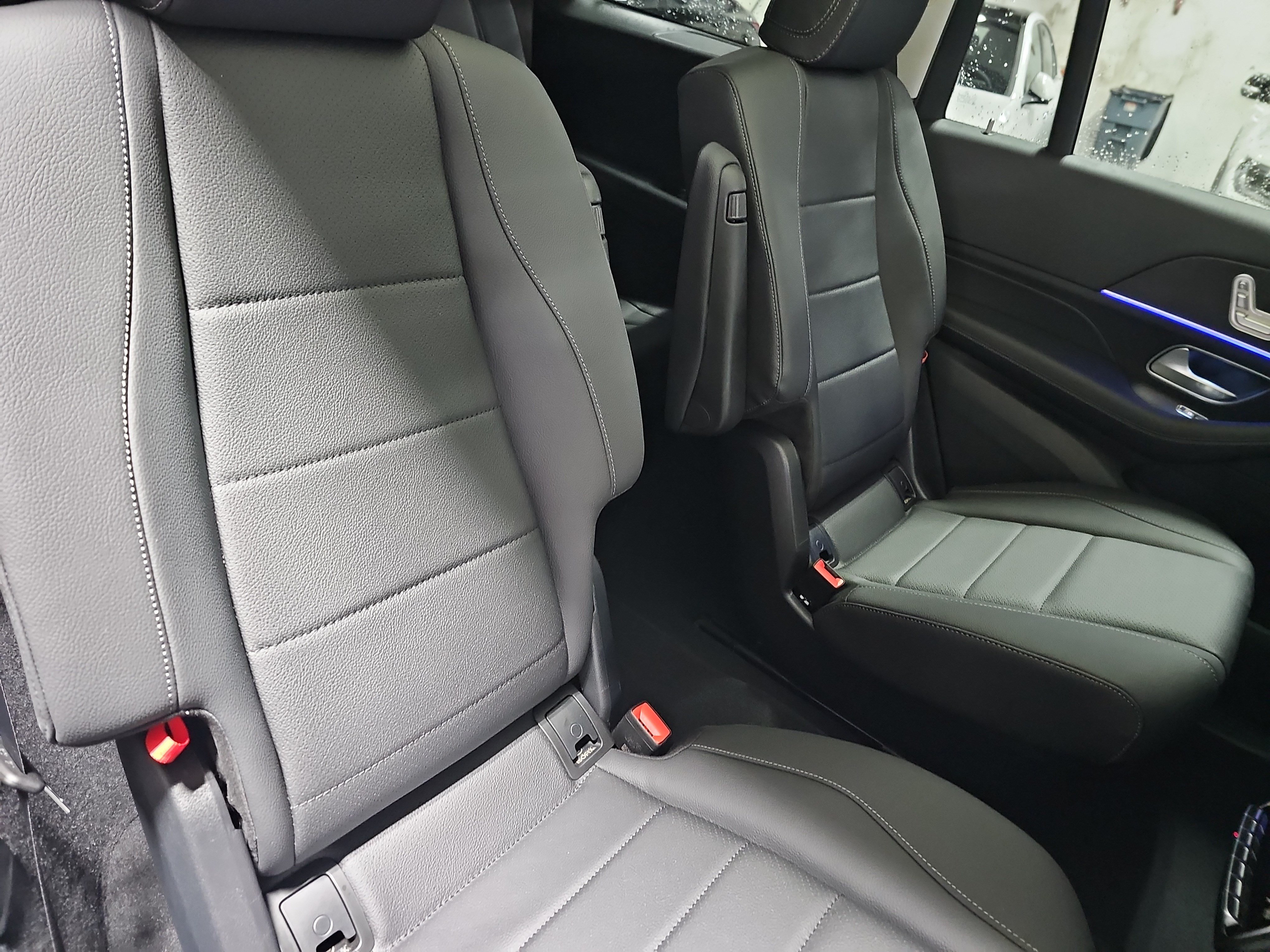 New 2026 Mercedes-Benz GLS 450 4MATIC image 12