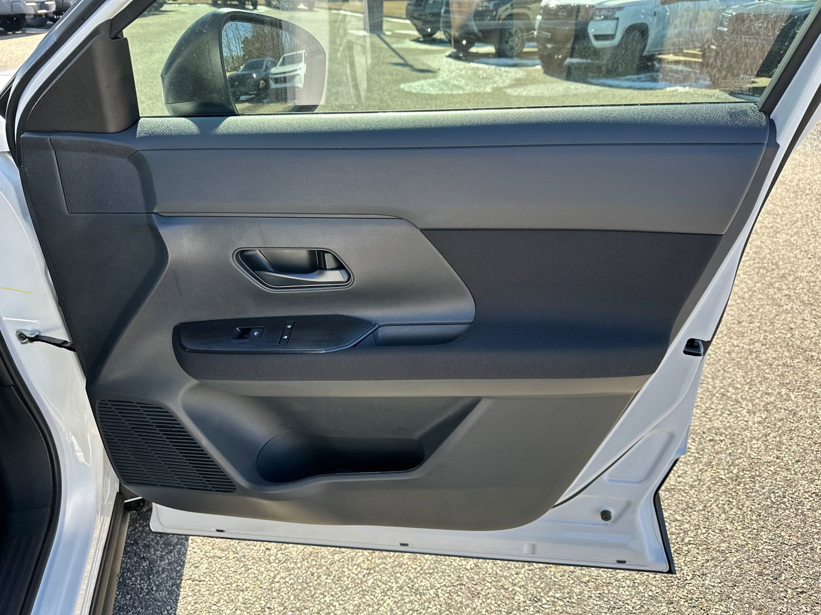 New 2026 Nissan Kicks S image 14