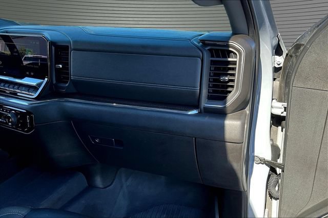 Used 2024 Chevrolet Silverado 2500 LT w/ Z71 Sport Edition AWD/4WD image 26
