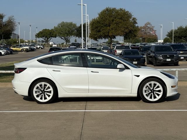 Used 2022 Tesla Model 3 Long Range AWD/4WD image 3