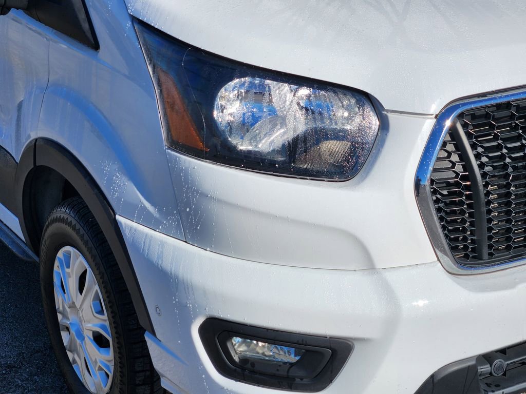 Used 2023 Ford Transit 350 XLT image 9
