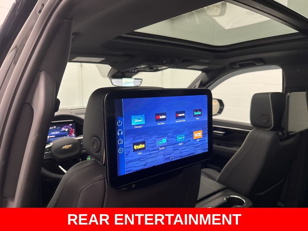 Used 2025 Chevrolet Tahoe Premier AWD/4WD image 13