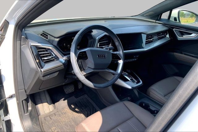 Used 2023 Audi Q4 e-tron Premium Plus w/ Premium Plus AWD/4WD image 14