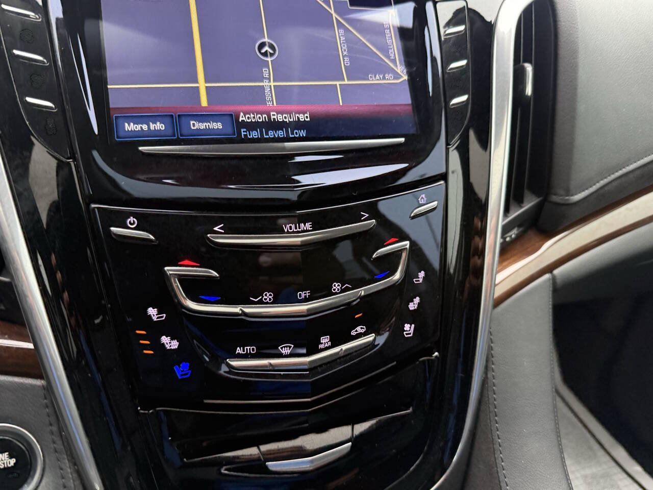 Used 2020 Cadillac Escalade ESV Luxury RWD image 28